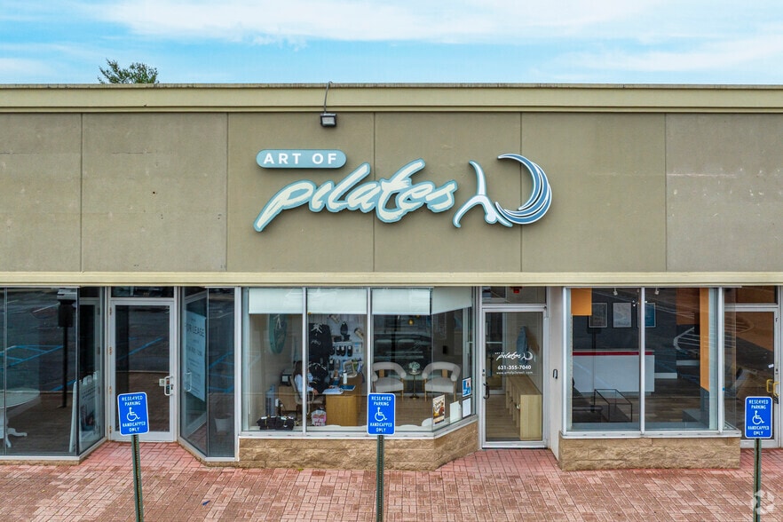 More Photos Of 6401 Jericho Tpke, Commack Restaurant For Sale