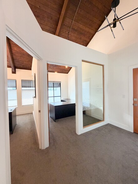 More Photos Of 644 N Santa Cruz Ave, Los Gatos Office For Sale