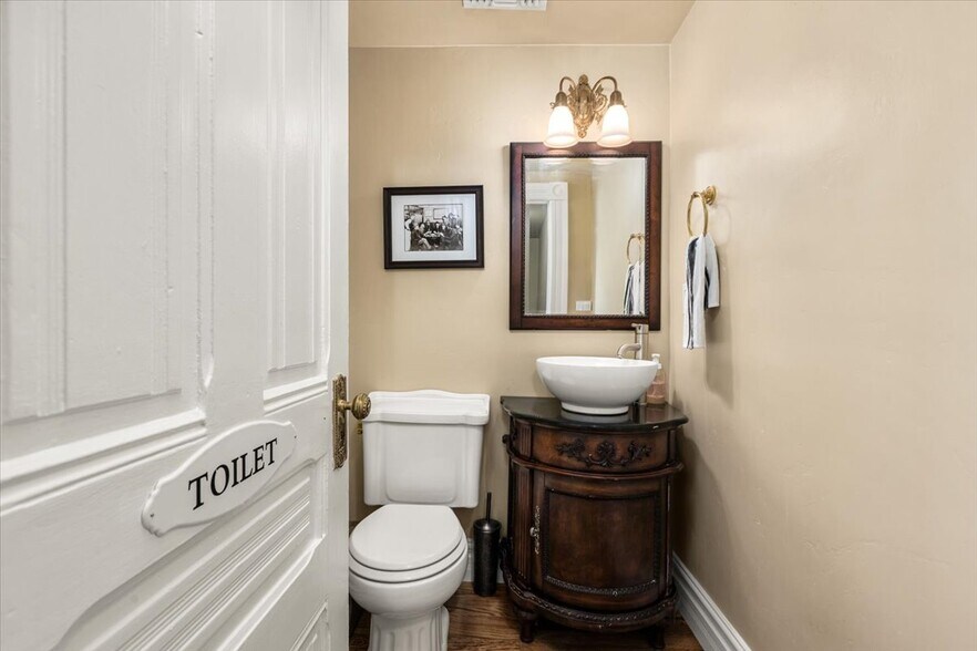 More Photos Of 358 Mill St, Grass Valley Specialty For Sale