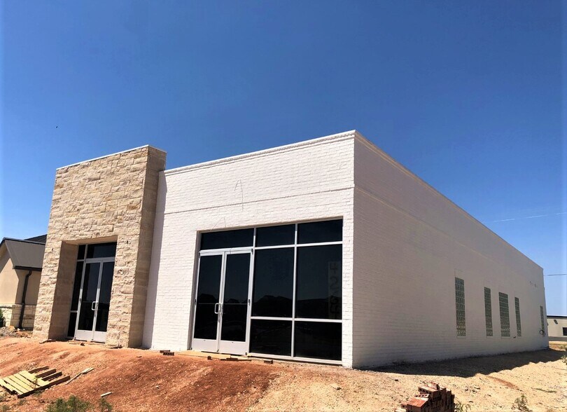 More Photos Of 4262 S Jackson St., San Angelo Office For Lease