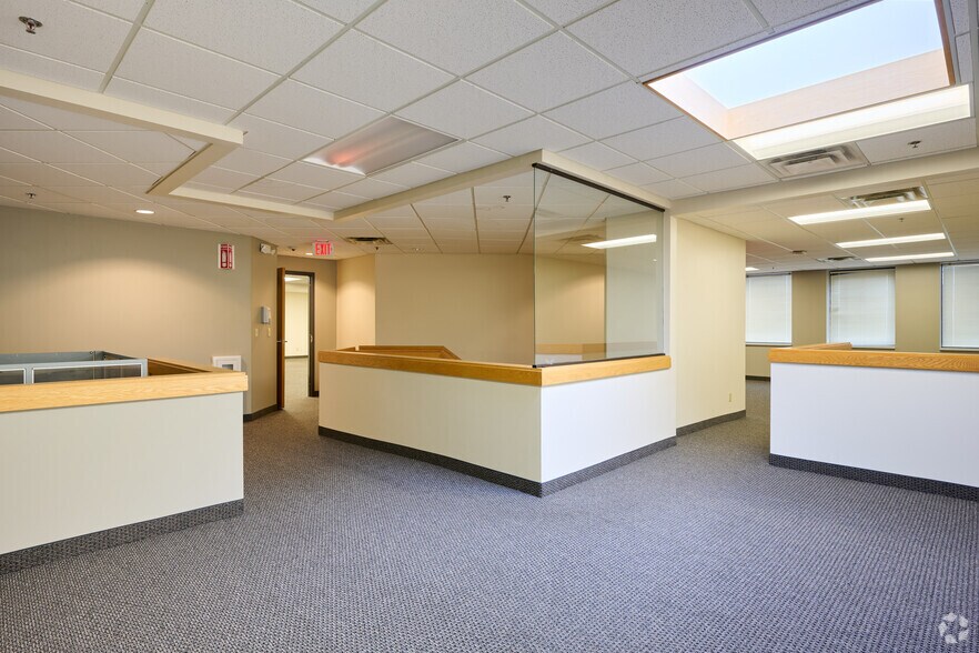 More Photos Of 300 Main St, East Rochester Medical For Lease