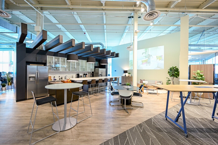 More Photos Of 855 Grandview Ave, Columbus Research And Development For Lease