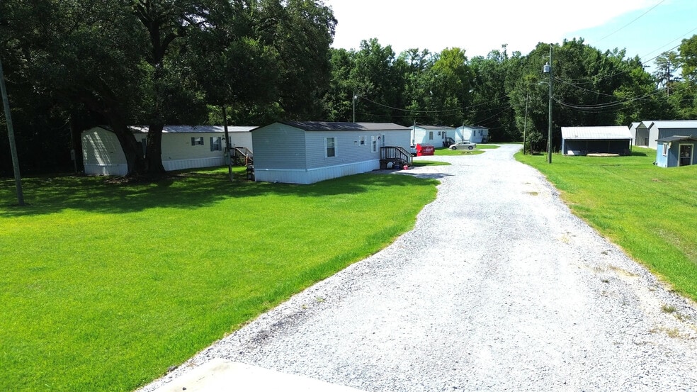 Primary Photo Of 43519 Weber City Rd, Gonzales Manufactured Housing Mobile Home Park For Sale