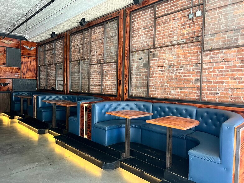 More Photos Of 1901 N 15th St, Tampa Freestanding For Lease