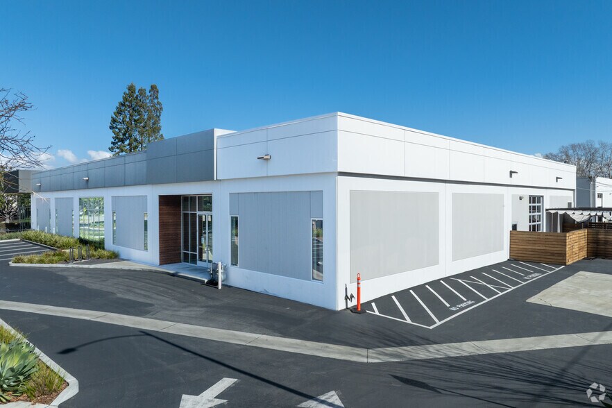 More Photos Of 145 E Dana St, Mountain View Research And Development For Lease