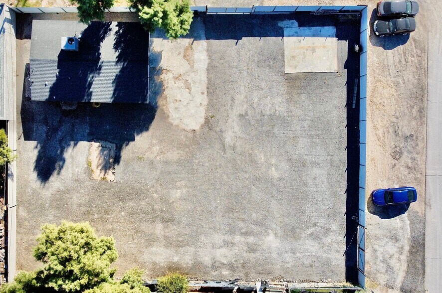 More Photos Of 3662 Park St, Las Vegas Industrial For Sale