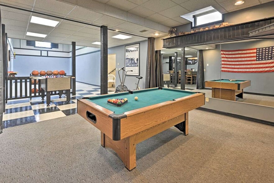 More Photos Of 106 Bowman Rd, Wisconsin Dells Hospitality For Sale