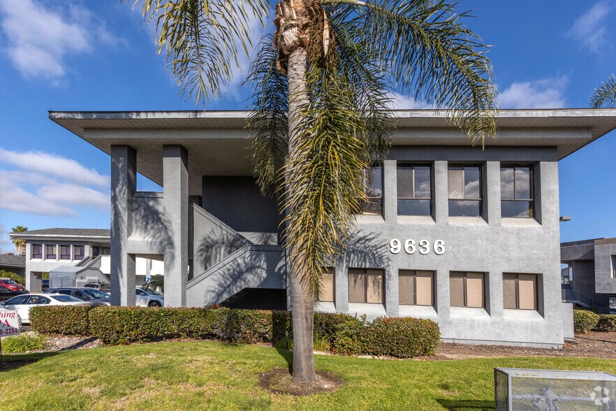 More Photos Of 9606-9636 Tierra Grande, San Diego Unknown For Lease