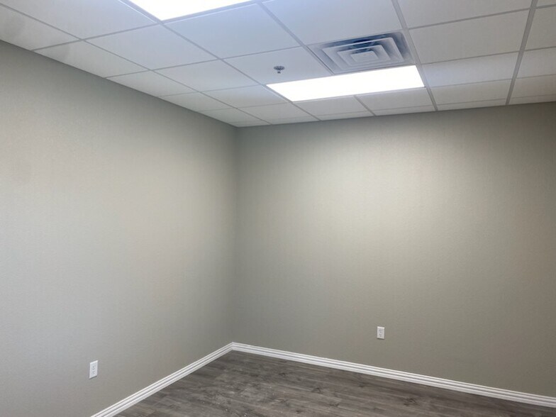 More Photos Of 1767 Old State Highway 24, Little Elm Unknown For Lease