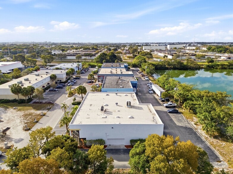 More Photos Of 2891 NW 22nd Ter, Pompano Beach Warehouse For Lease