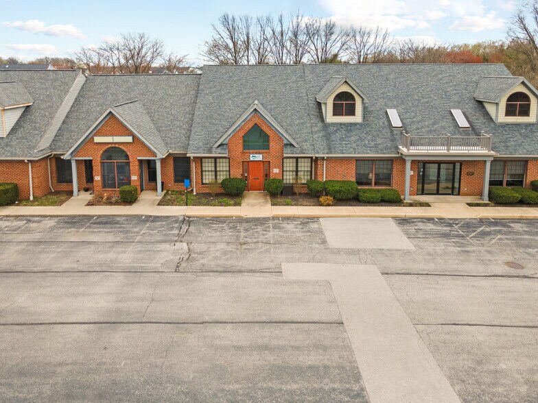More Photos Of 655 Fox Run Rd, Findlay Office For Sale