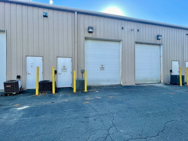 More Photos Of 4715-4763 Patriot Hwy, Fredericksburg Storefront Retail Office For Sale