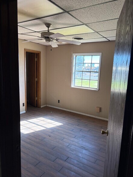 More Photos Of 935 FM168, Olton Warehouse For Sale