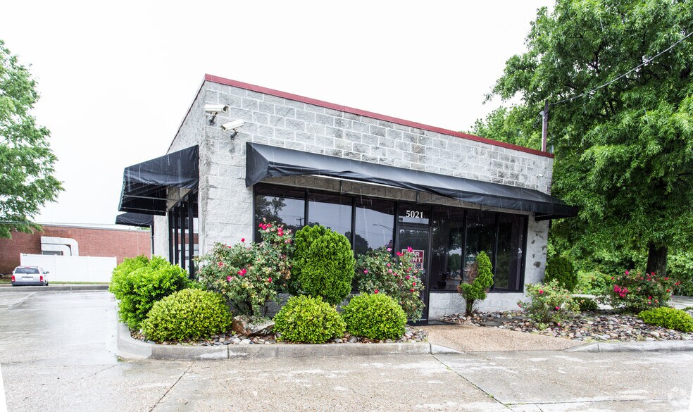 More Photos Of 5021 Virginia Beach Blvd, Virginia Beach Auto Dealership For Lease