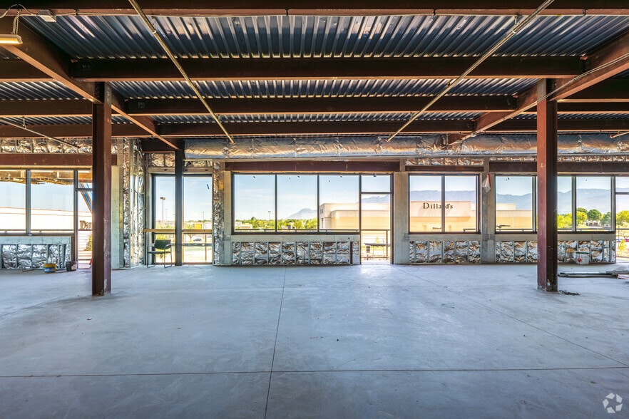 More Photos Of 2100 Louisiana Blvd NE, Albuquerque Office For Lease