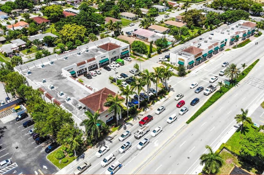 More Photos Of 730 W Hallandale Beach Blvd, Hallandale Beach General Retail For Sale