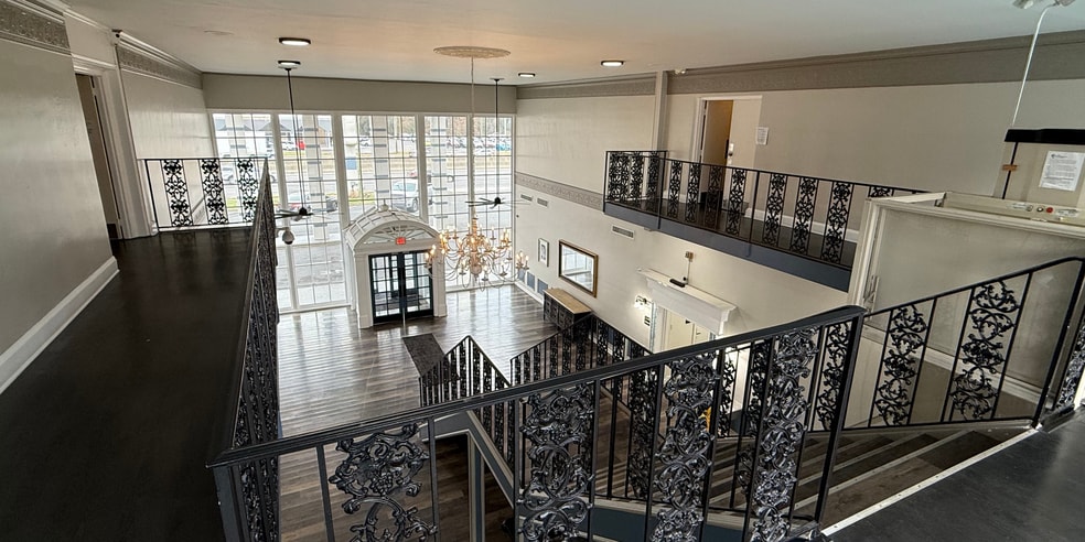 More Photos Of 3501 E Independence Blvd, Charlotte Apartments For Sale