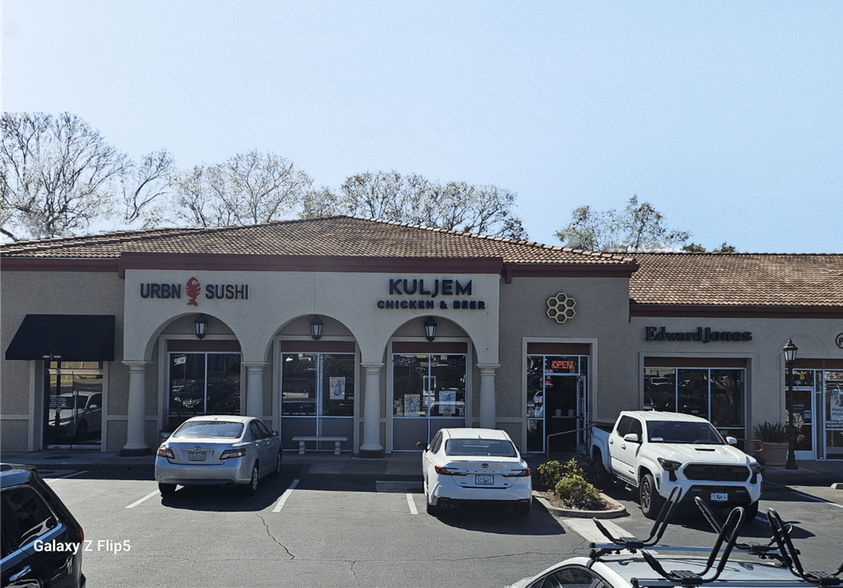 Primary Photo Of 8895 Towne Centre Dr, San Diego General Retail For Lease