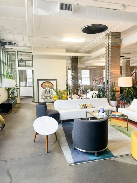 More Photos Of 3201 Curtis St, Denver Office For Sale