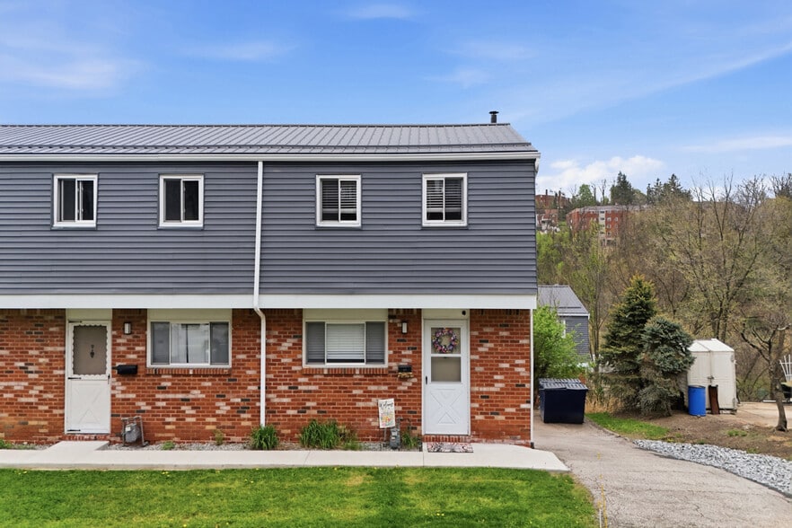 More Photos Of 3801 Hilpert St, Pittsburgh Apartments For Sale