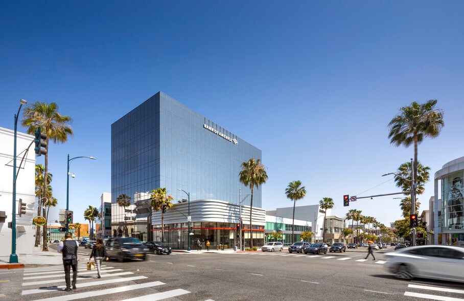 More Photos Of 9440 Santa Monica Blvd, Beverly Hills Office For Lease