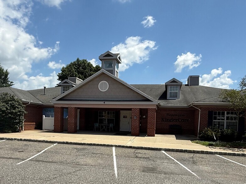 More Photos Of 4 Royal Rd, Flemington Freestanding For Sale