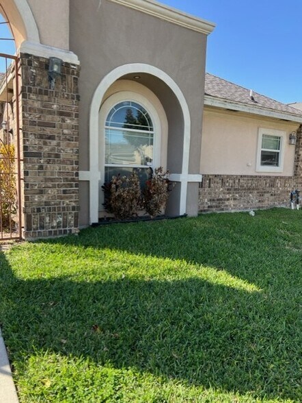 More Photos Of 4607 N Cypress St, Pharr Apartments For Sale