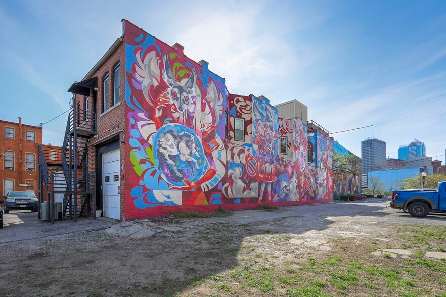 More Photos Of 120-122 W 5th St, Kansas City Storefront Retail Residential For Sale