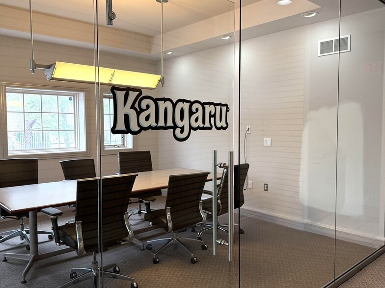 More Photos Of 1118 General Washington Memorial Blvd, Washington Crossing Office For Lease