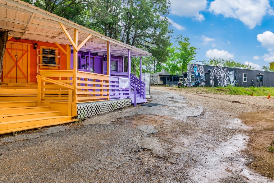 More Photos Of 542 E Dallas St, Canton Land For Sale