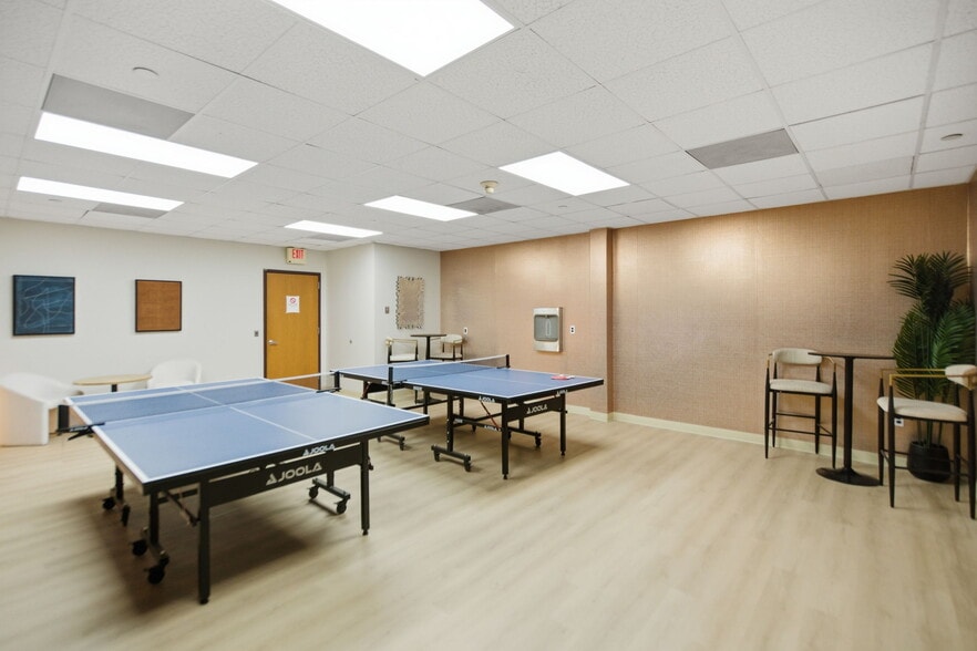 More Photos Of 23 Orchard Rd, Skillman Office For Lease