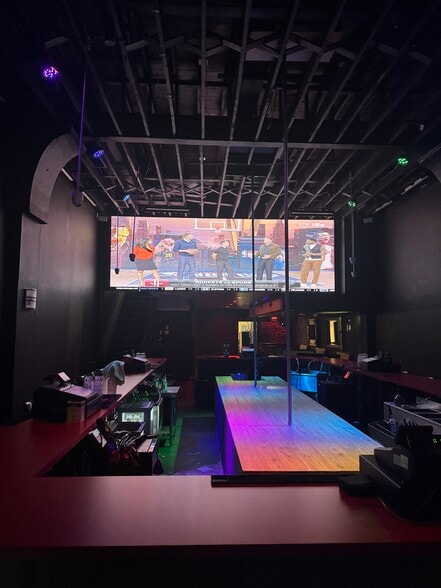 More Photos Of 912 71st St, Miami Beach Bar For Lease