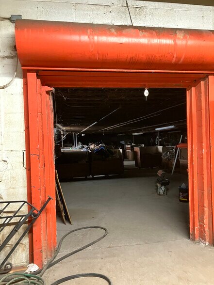 More Photos Of 588 Monroe St, Buffalo Manufacturing For Sale