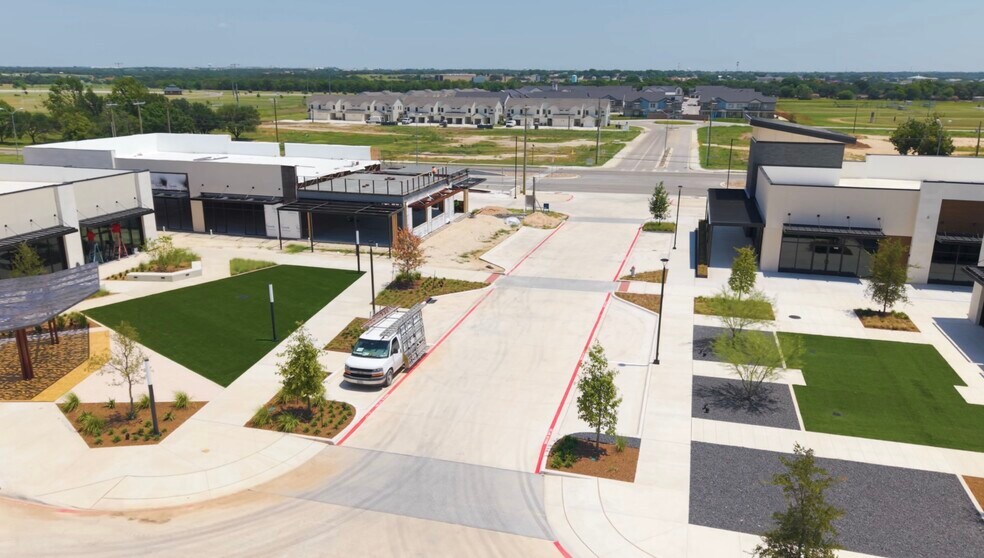 More Photos Of 7017 Crossroads Way, Temple General Retail For Sale