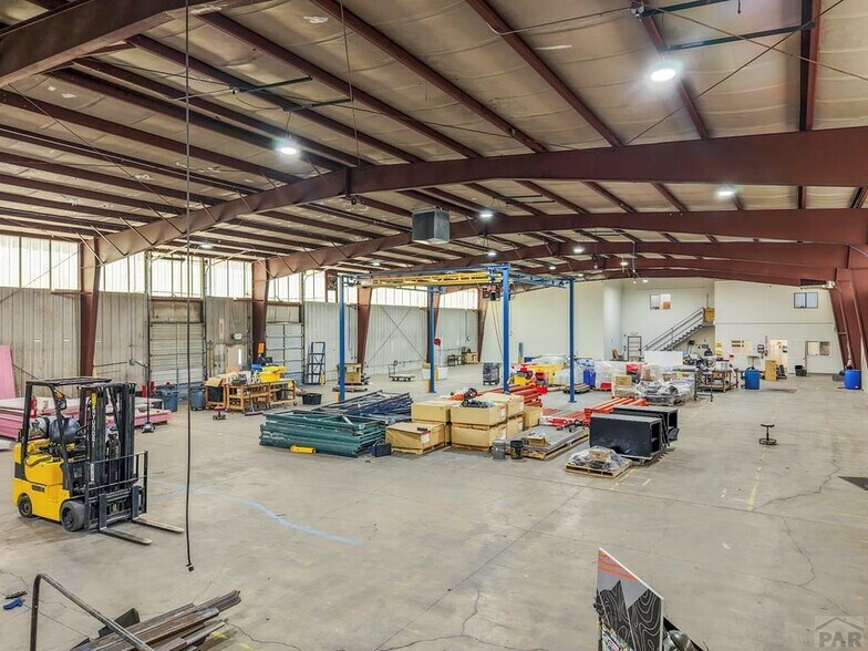 More Photos Of 3004 S Prairie Ave, Pueblo Distribution For Lease