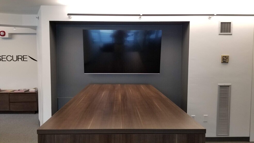 More Photos Of 10 Rogers St, Cambridge Apartments For Sale