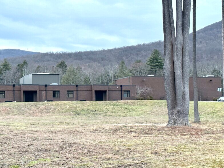 More Photos Of 2055 Pa-29, Monroe Township Schools For Sale