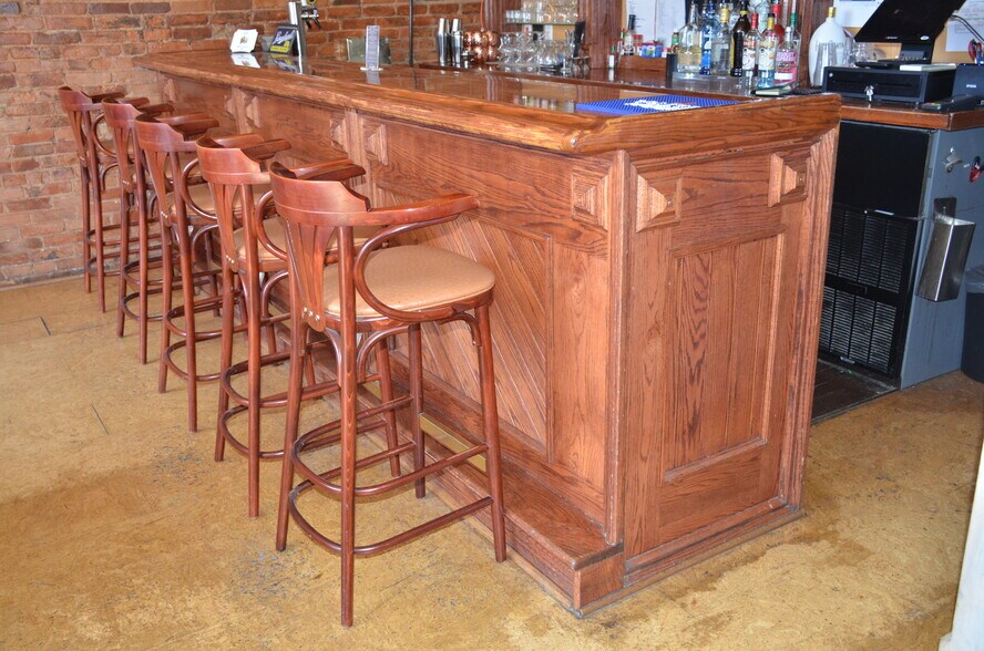 More Photos Of 11 Benton Ave E, Albia Restaurant For Sale