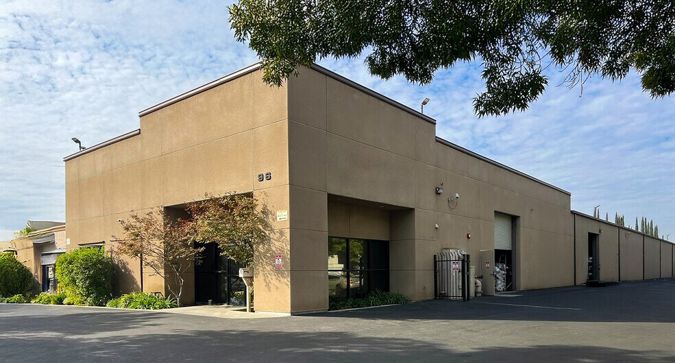 Primary Photo Of 96 S West Ave, Fresno Warehouse For Lease