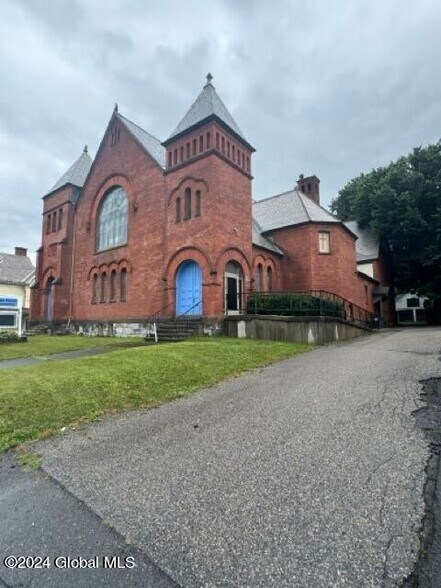 Primary Photo Of 130 Main St, Hoosick Falls Religious Facility For Sale
