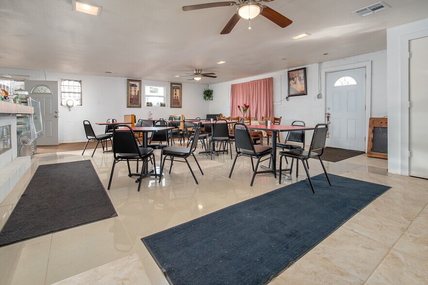 More Photos Of 8604 N Sooner Rd, Oklahoma City Restaurant For Sale