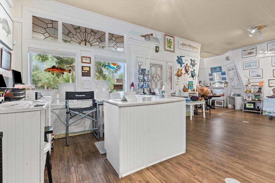 More Photos Of 918 Bienville Blvd, Dauphin Island Flex For Sale