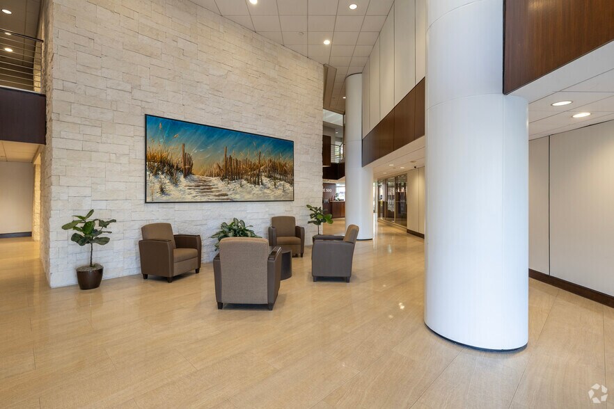 More Photos Of 500 N West Shore Blvd, Tampa Office For Lease