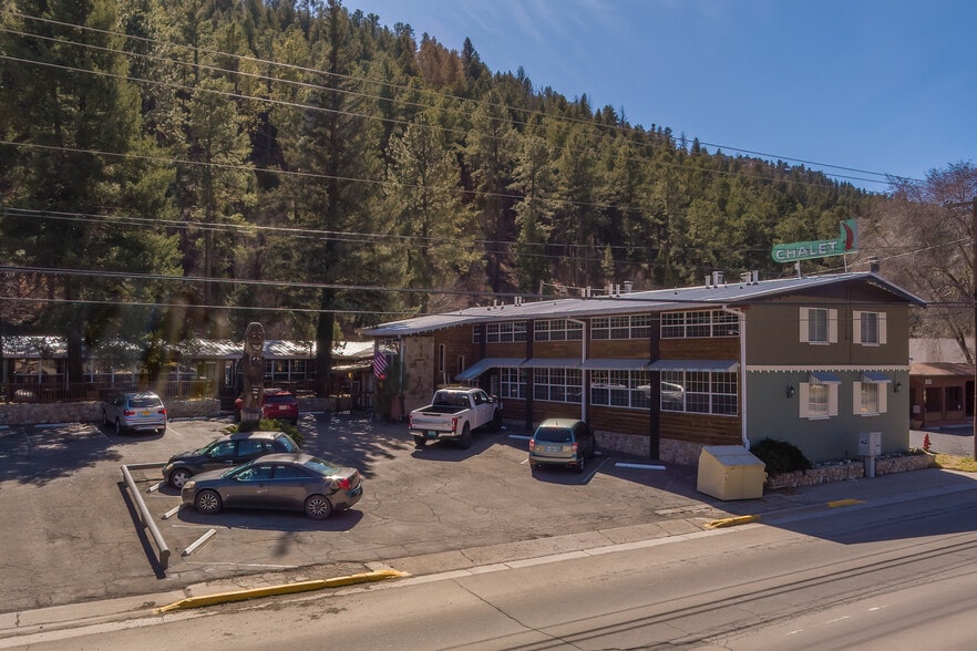 More Photos Of 627 Sudderth Dr, Ruidoso Hotel For Sale