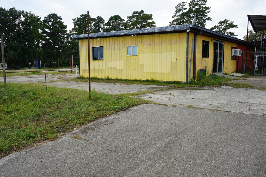 More Photos Of 20 Flys St, Shepherd Freestanding For Sale