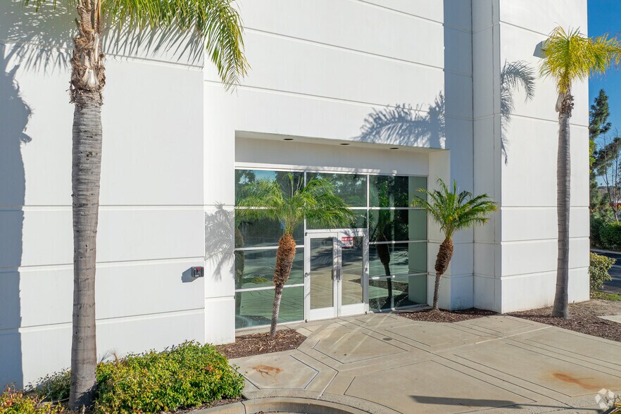 More Photos Of 2360 Boswell Rd, Chula Vista Distribution For Sale