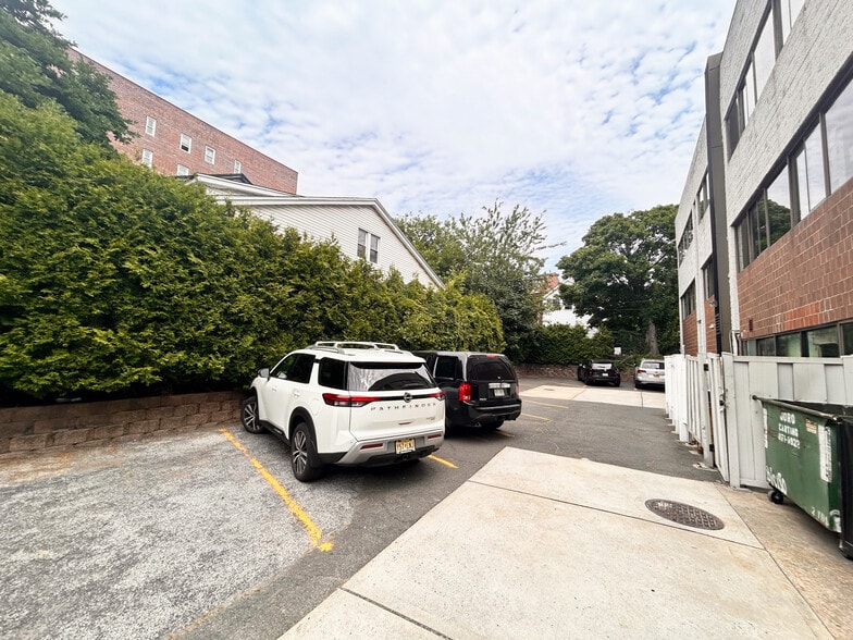 More Photos Of 9920-9922 4th Ave, Brooklyn Medical For Sale