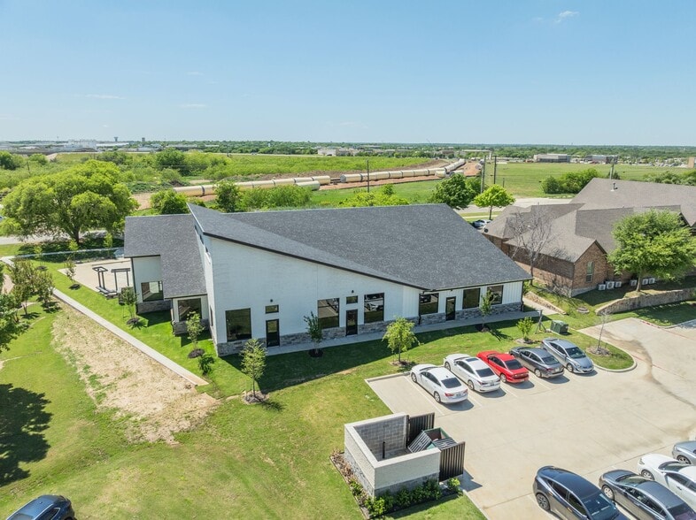 More Photos Of 120 Mitchell rd, Mansfield Medical For Lease