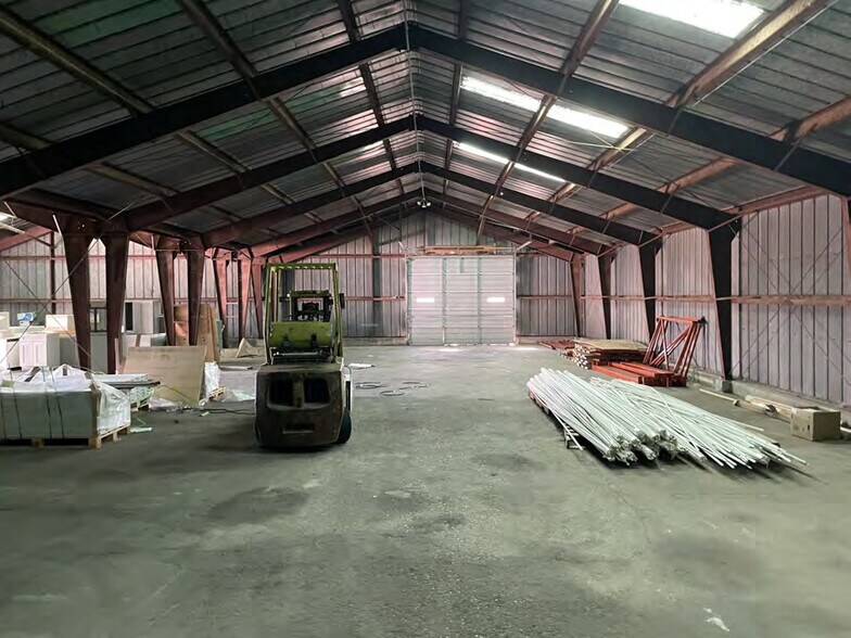 More Photos Of 4177 N Illinois Route 251, Mendota Industrial For Lease