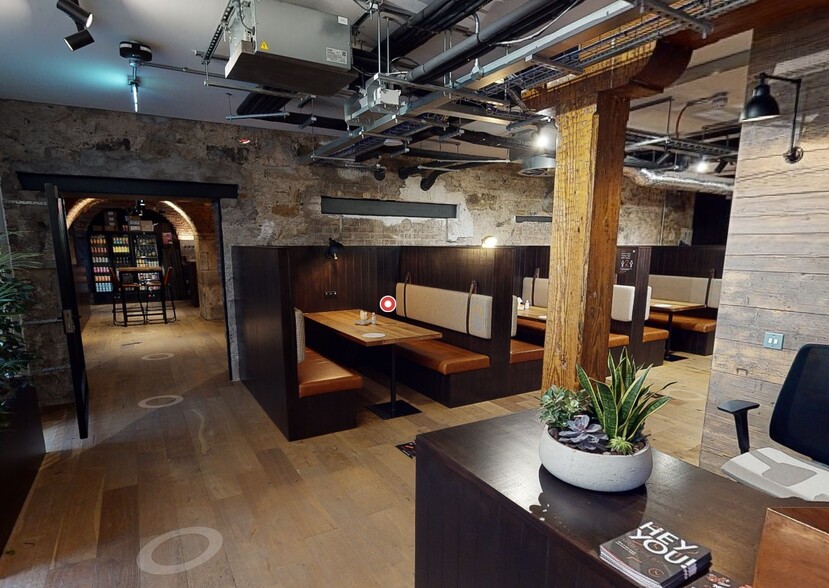 Primary Photo Of 84 Commercial St, Edinburgh Coworking Space